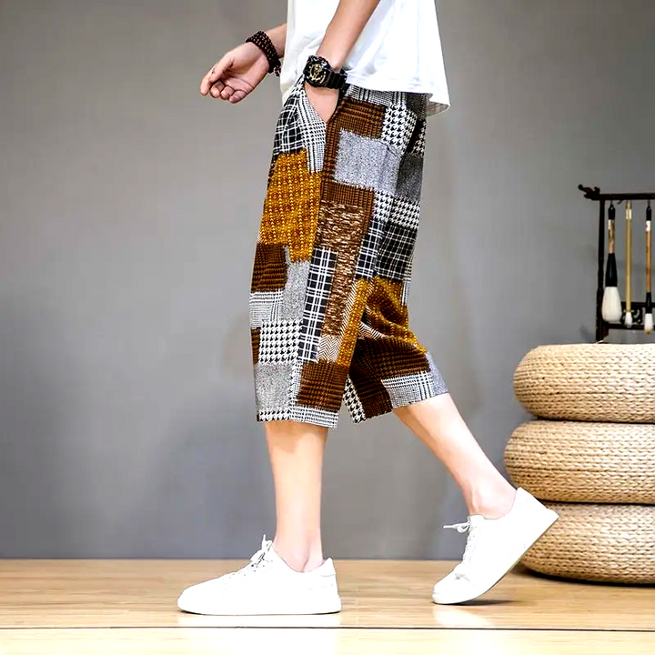 Unisex patchwork capris shorts, a trendy and unique style for comfortable casual wear. Ideal for summer fashion.