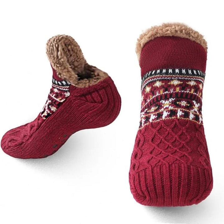 Luxuriously soft and warm unisex slipper socks with non-slip soles, designed for ultimate indoor comfort and home wear.