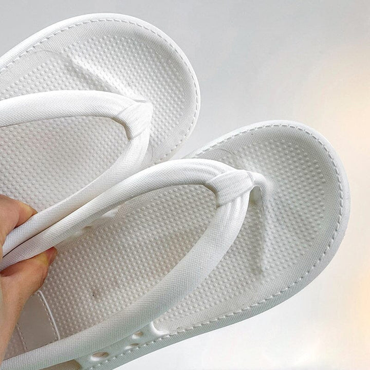 Comfortable unisex EVA slippers, ultralight and waterproof for summer days