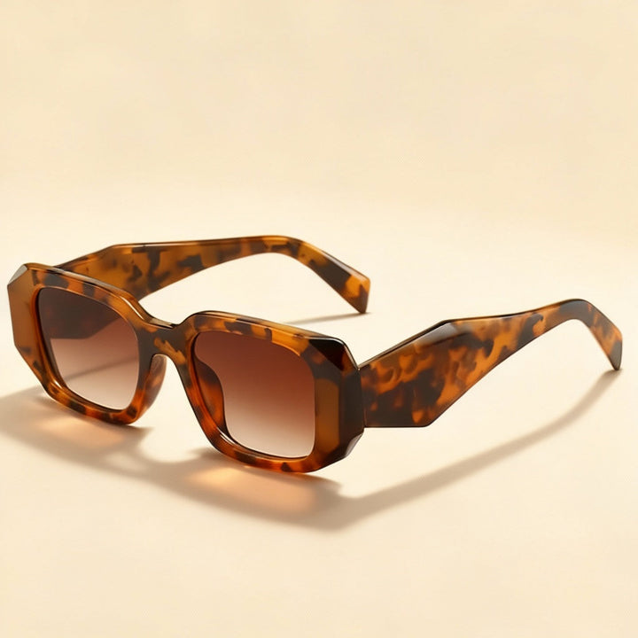 Bold unisex Ventura shades, providing essential UV400 sun protection, a trendy fashion accessory.