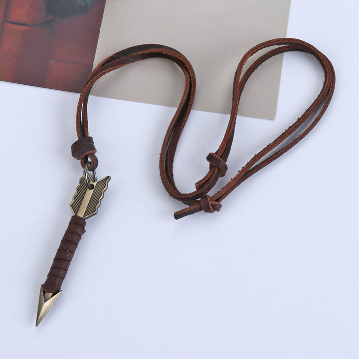 Adjustable vintage leather necklace with a detailed arrow pendant, unique unisex jewelry.