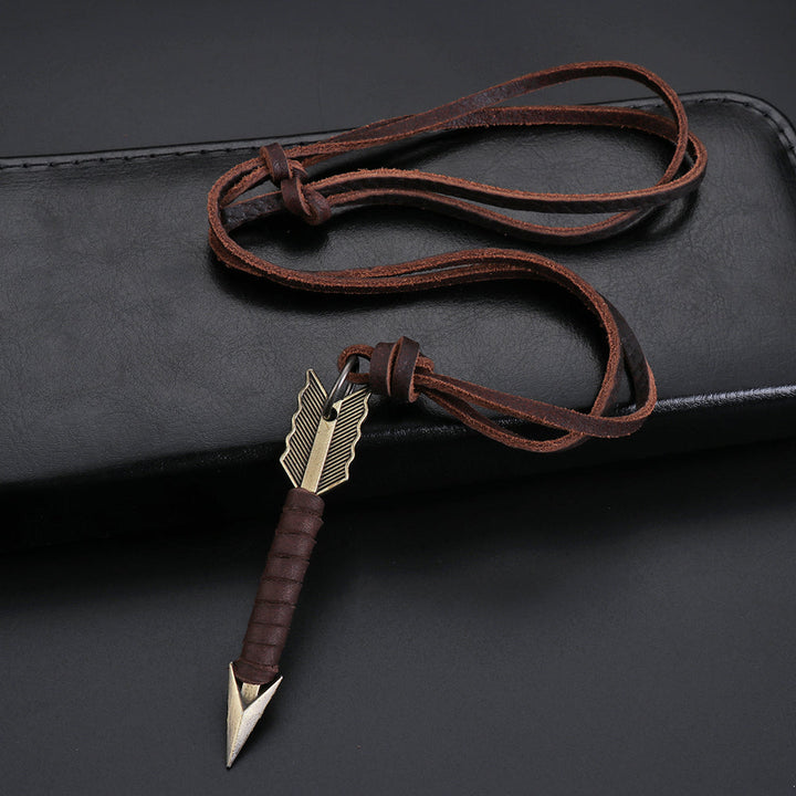 Men's vintage leather arrow pendant necklace, handcrafted for a rugged yet stylish look.