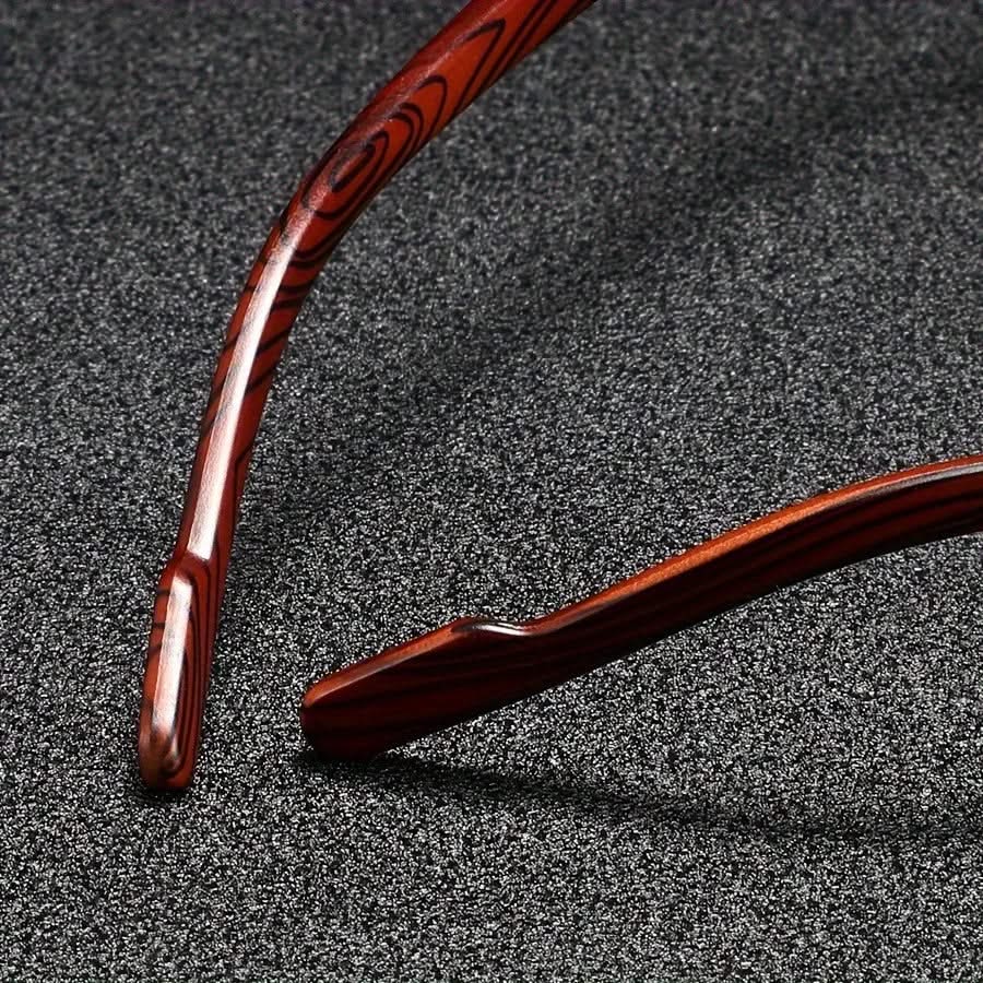 Vintage-inspired eyewear: unisex metal frame sunglasses, square shape, stylish wooden arms, essential UV.
