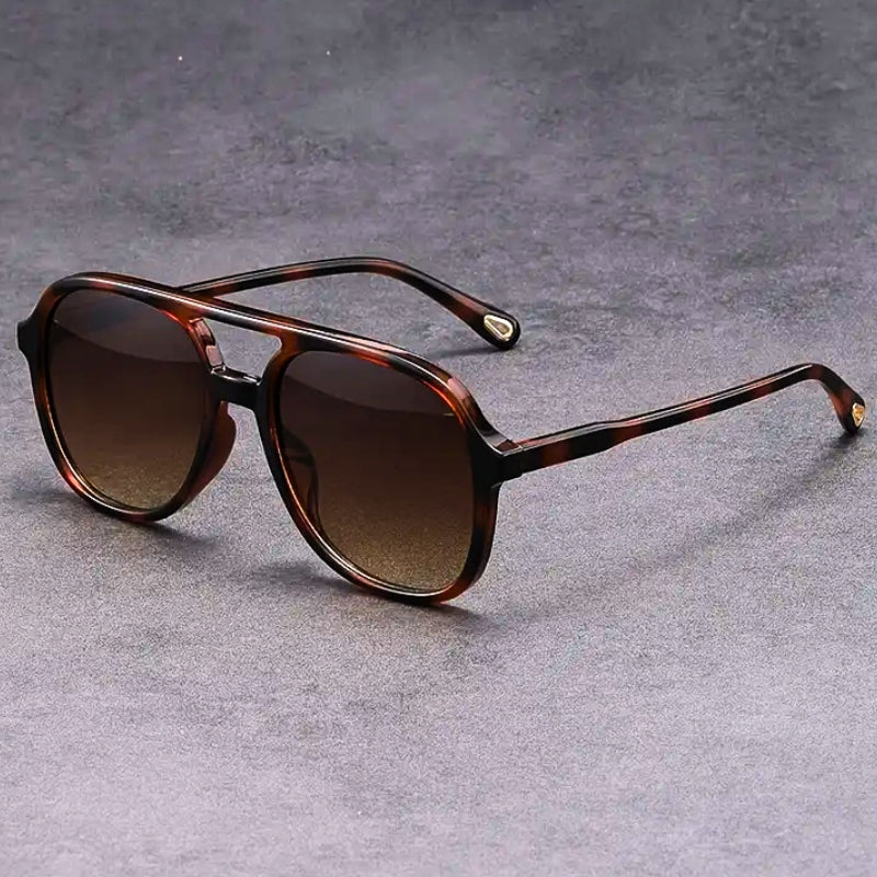 Emerald lens unisex vintage UV400 sunglasses. Glare protection for stylish summer accessories & eye safety.