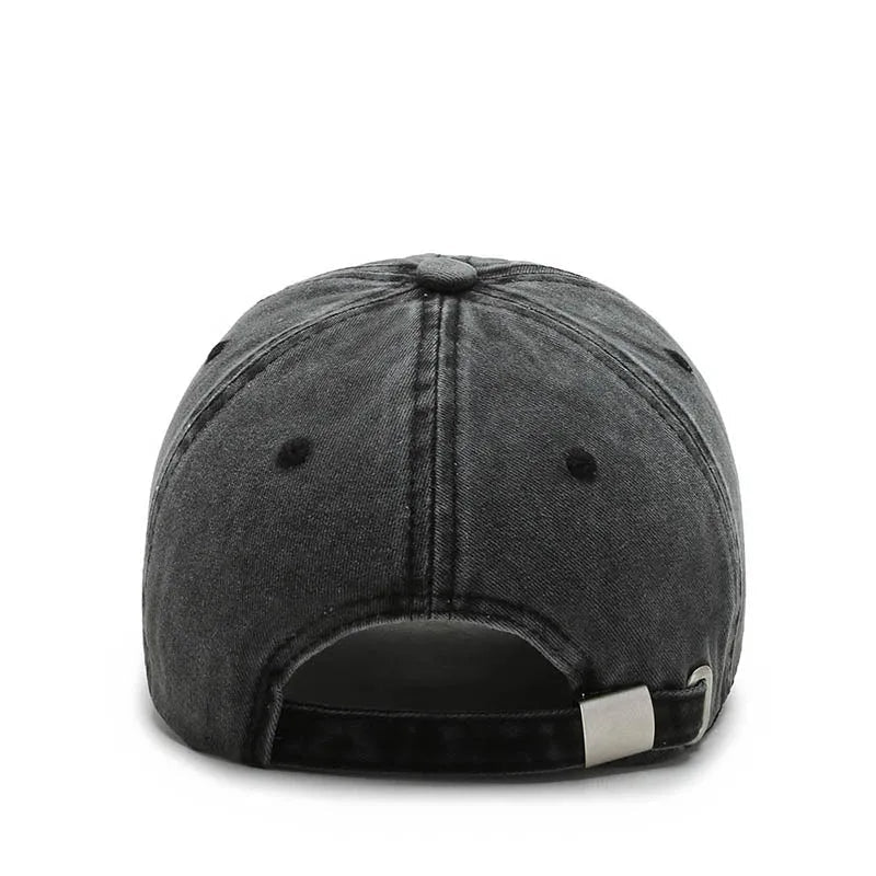 Soft cotton vintage washed baseball cap. Unisex adjustable design with an anchor patch, ideal for comfortable outdoor wear.