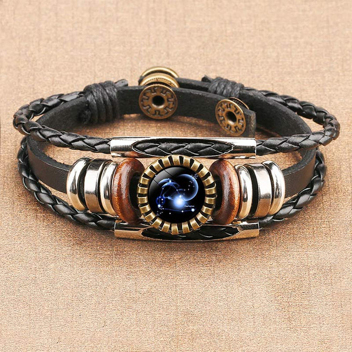 Astrology retro armband, a vintage zodiac charm bracelet in stainless steel, perfect unisex celestial jewelry.