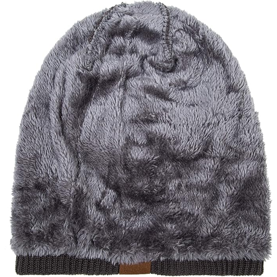 Unisex beanie 'Yves' in a earthy tone, ideal for adding a touch of warmth and style to any outfit