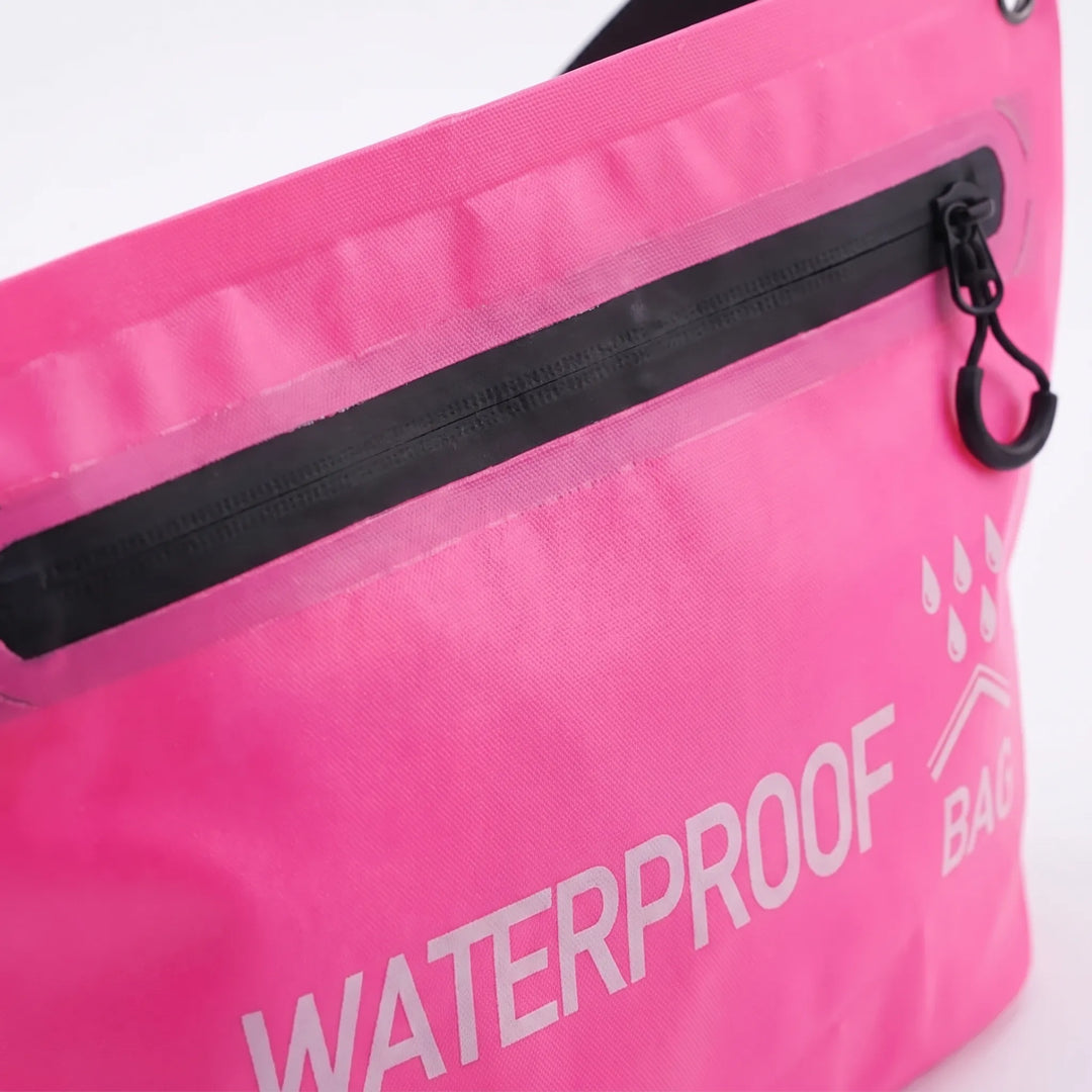 Unisex crossbody dry bag for splashproof phone protection, essential for travel & outdoor activities.