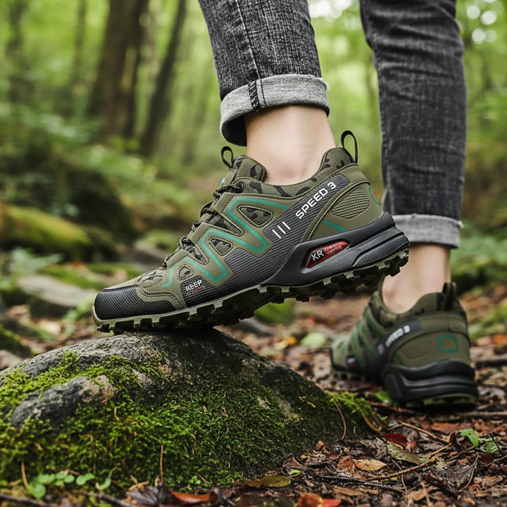 Unisex waterproof hiking shoes, Adeline model, perfect for outdoor trail adventures.