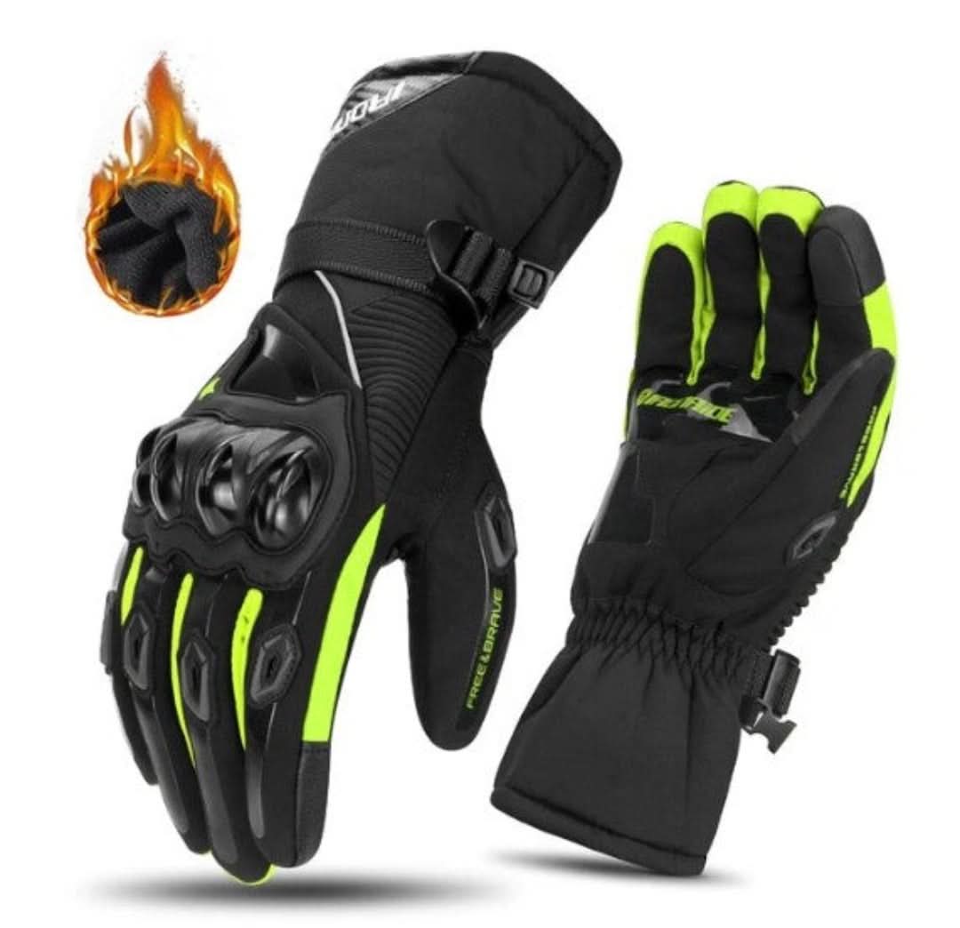 High-performance unisex waterproof winter motorcycle gloves, thermal & protective for riders.