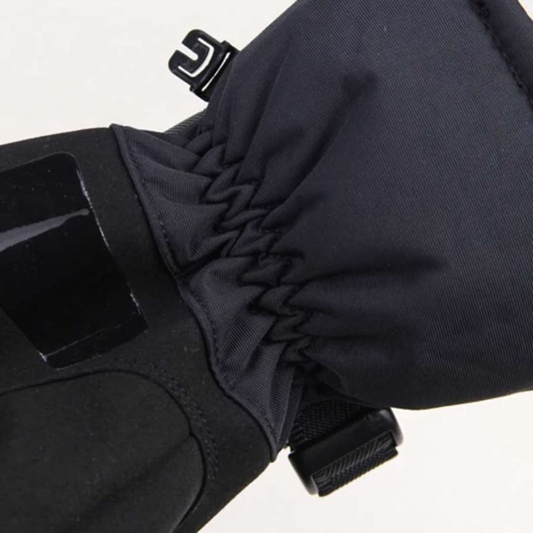 Durable unisex motorcycle gloves, waterproof & thermal, ensures warm hands in winter.