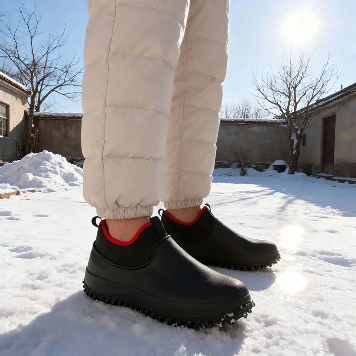 Durable, waterproof work footwear with superior all-weather grip for ultimate protection.
