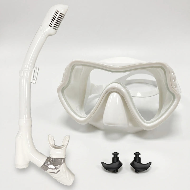 Panoramic wide-view snorkeling mask, essential swim gear for crystal-clear underwater exploration.