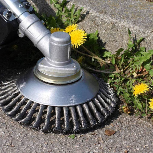 Universal Carbon Steel Weed Trimmer Brush Head for heavy-duty yard work & landscaping tasks.