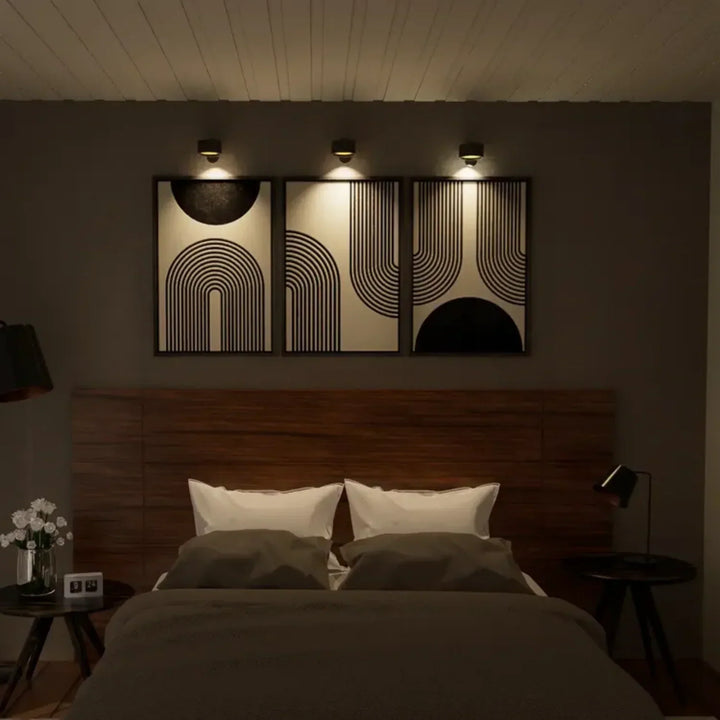 Wireless LED wall lamp for study or kitchen, dimmable, rechargeable, touch control.