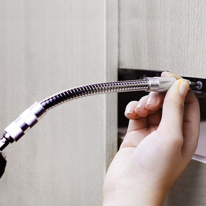 Universal magnetic bit holder extension for screwdrivers and drills, essential tool for DIY & workshop.