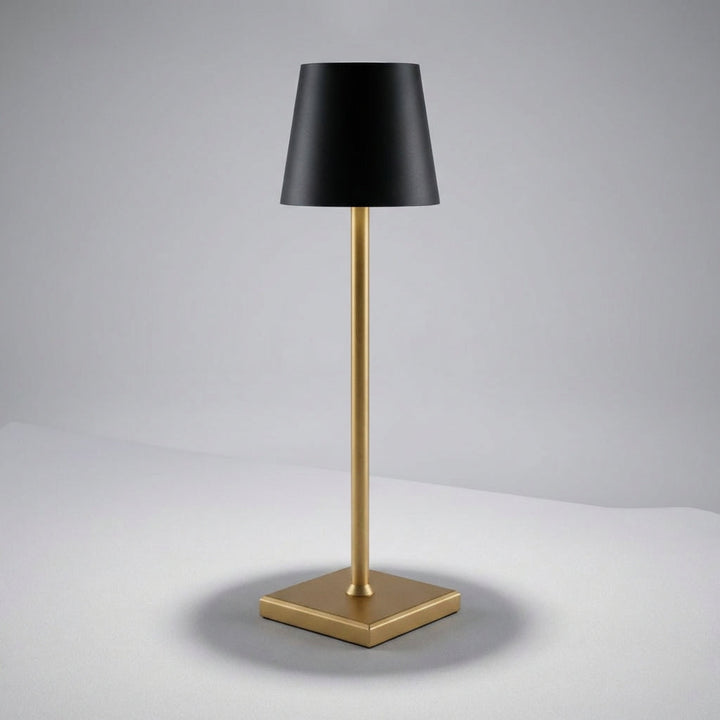 USB rechargeable LED cordless lamp (Radiovo) with touch-sensitive dimming, perfect for outdoor patio lighting.