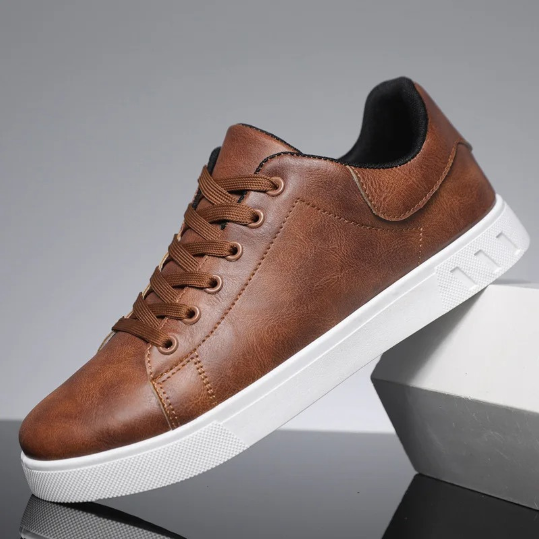 Elegant men's dress shoes, featuring a sleek design for both formal events & smart casual outfits. Durable.