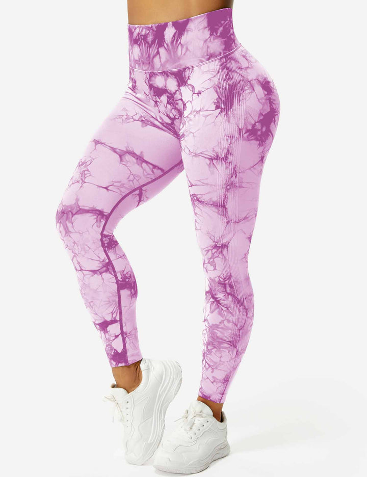 Comfortable tie-dye women's yoga leggings, vibrant & trendy activewear.