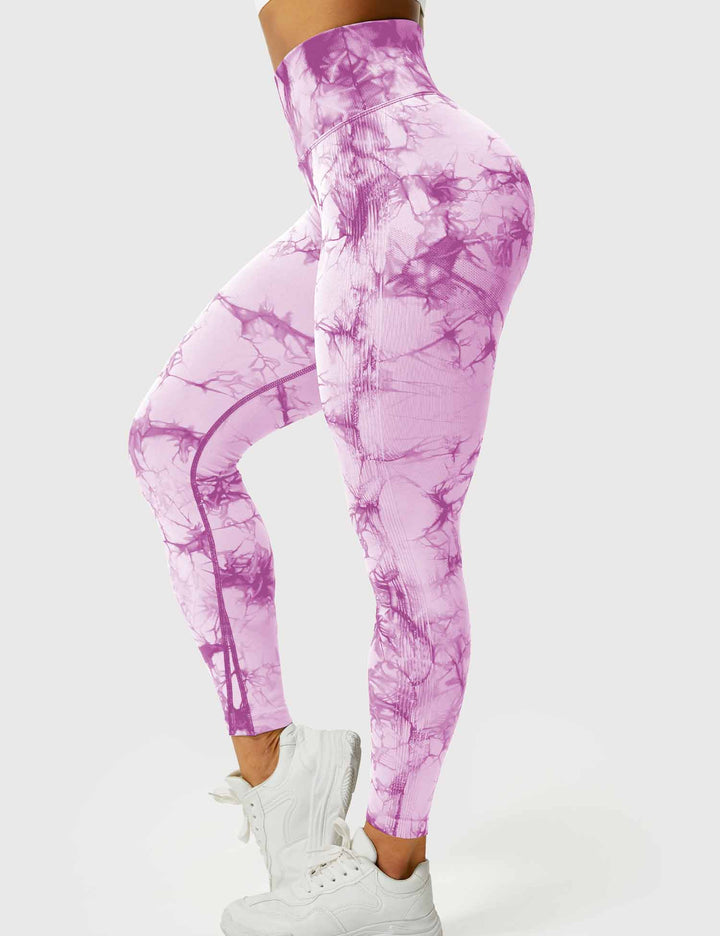 Women's vibrant tie-dye comfortable leggings, stylish for workouts.