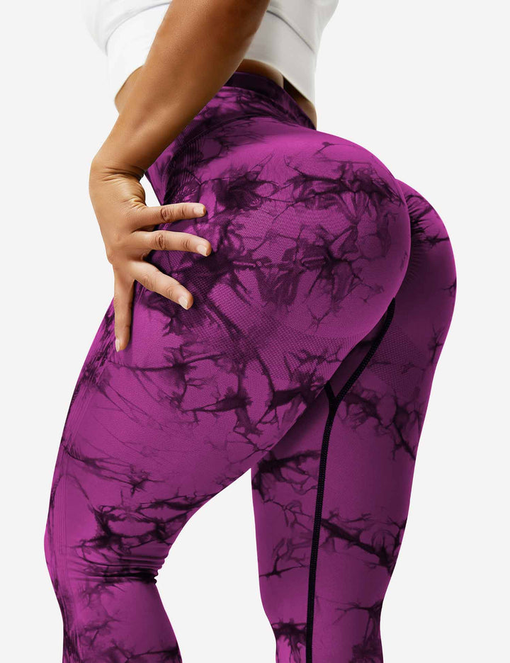 Trendy tie-dye women's activewear leggings, stylish for everyday.