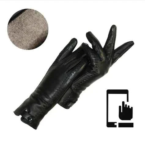 Elegant women's vintage leather gloves, warm with wool or rabbit fur lining. Perfect winter fashion accessory.