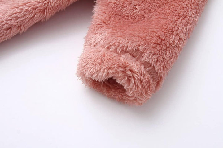 Soft, breathable fleece hooded jumpsuit for babies, non-irritating