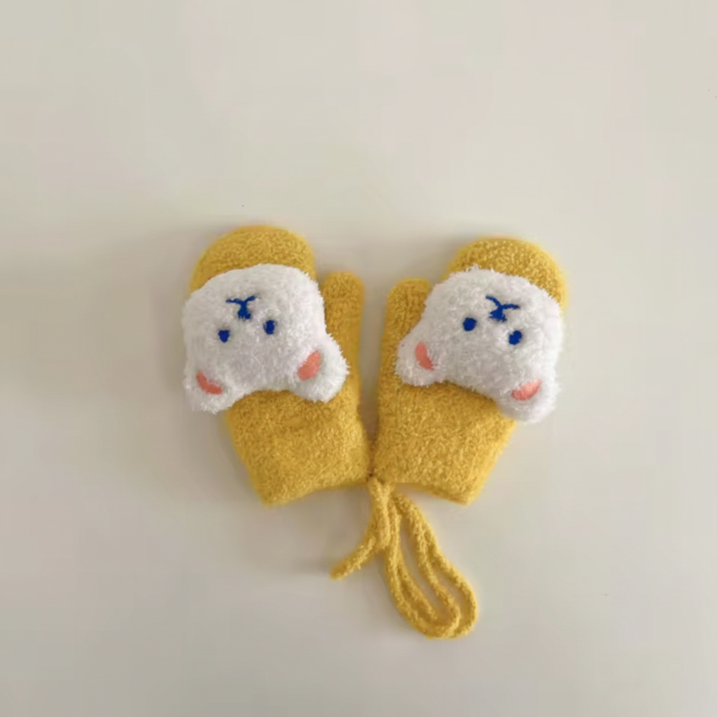 Unisex baby warmwear: gray knitted mittens with strap, suitable for infants.