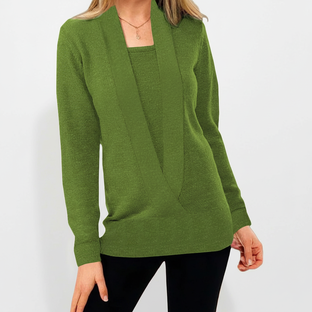 Elegant women's Lotta winter pullover, a cozy and fashionable top for winter