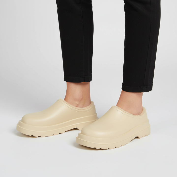 WarmTrail unisex slipper soles featuring waterproof & non-slip grip, ideal for winter footwear projects
