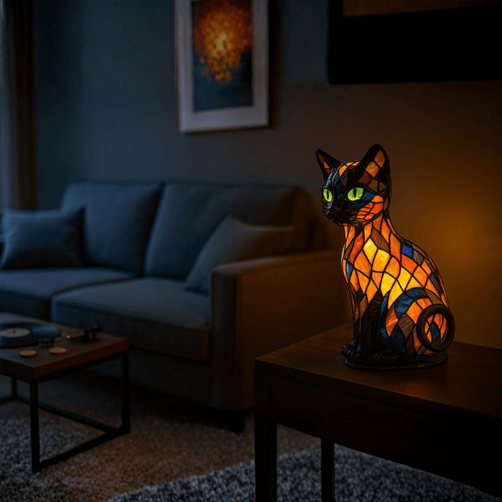 Decorative cat LED night light with touch control. Whimsical silicone lamp creates a gentle, calming ambiance.