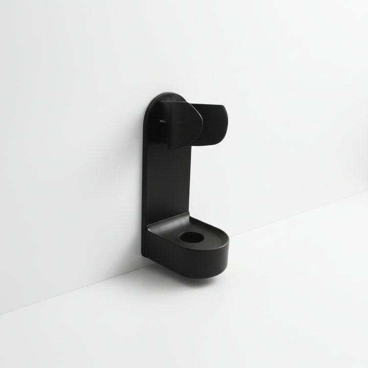 Unisex Klebender Badezimmerhalter for toothbrushes, space-saving dental care storage on bathroom wall.