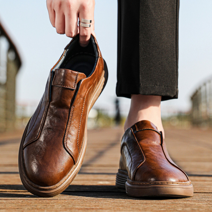Durable brown mens everyday sneakers. Classic style, versatile & comfortable.