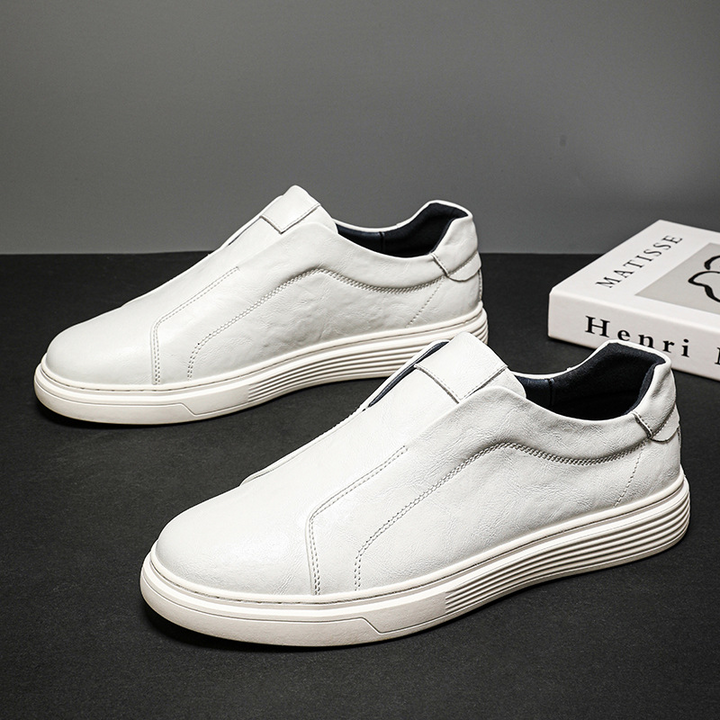 Brown casual mens shoes. Classic style, comfortable & versatile for everyday.