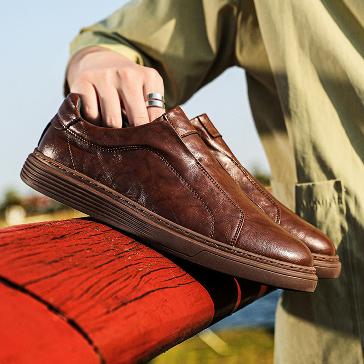 Versatile brown mens casual shoes, comfortable classic style for everyday.