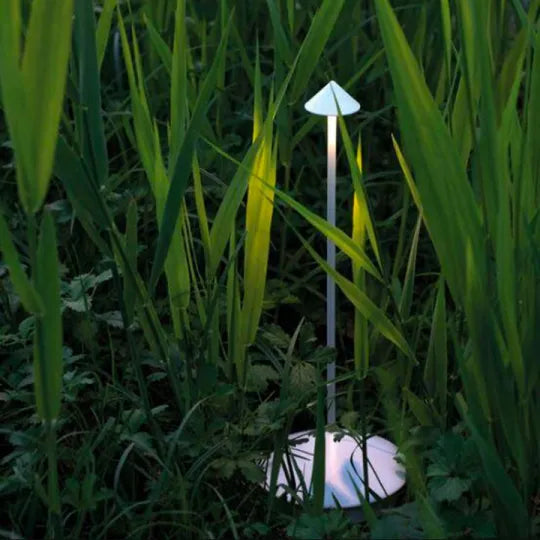 Stylish LED table lamp, wireless with dimmable feature for indoor/outdoor appeal