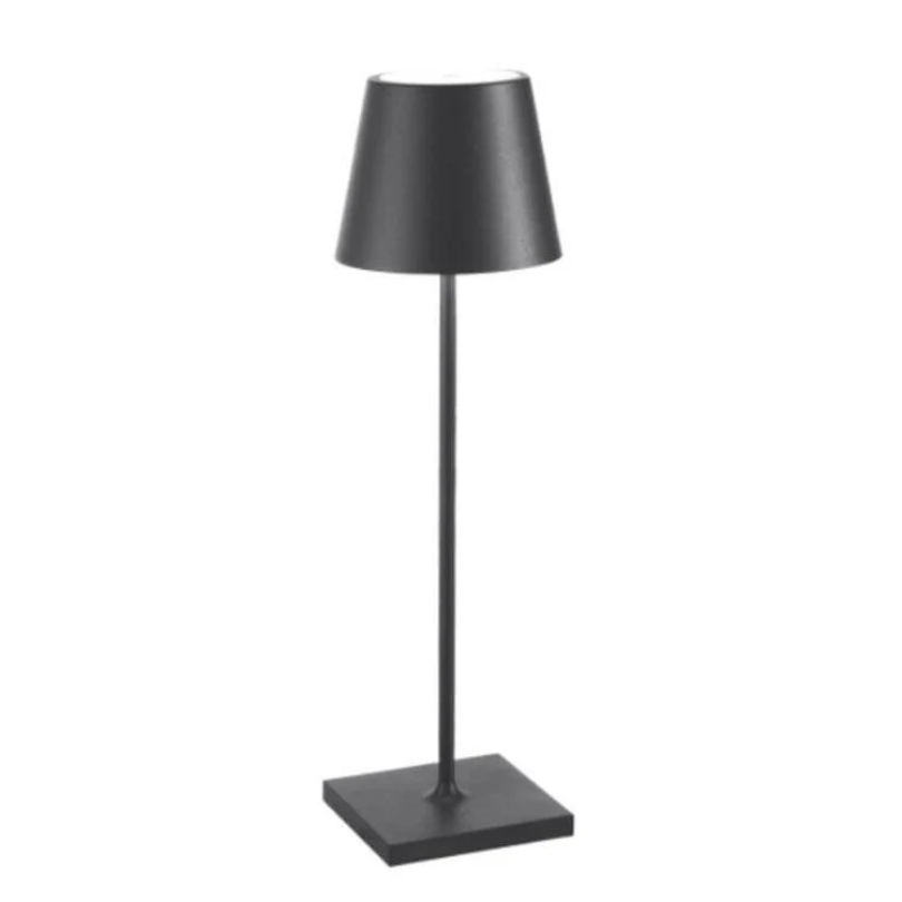 Modern LED table lamp with touch sensitivity, perfect for creating a cozy atmosphere.