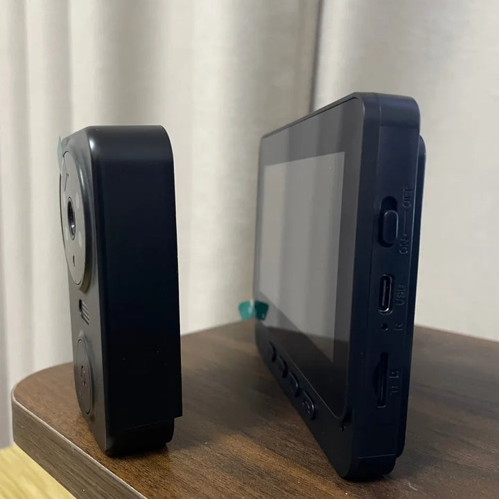 Wireless door viewer with 4.3" IPS display, night vision, and motion detection for enhanced security