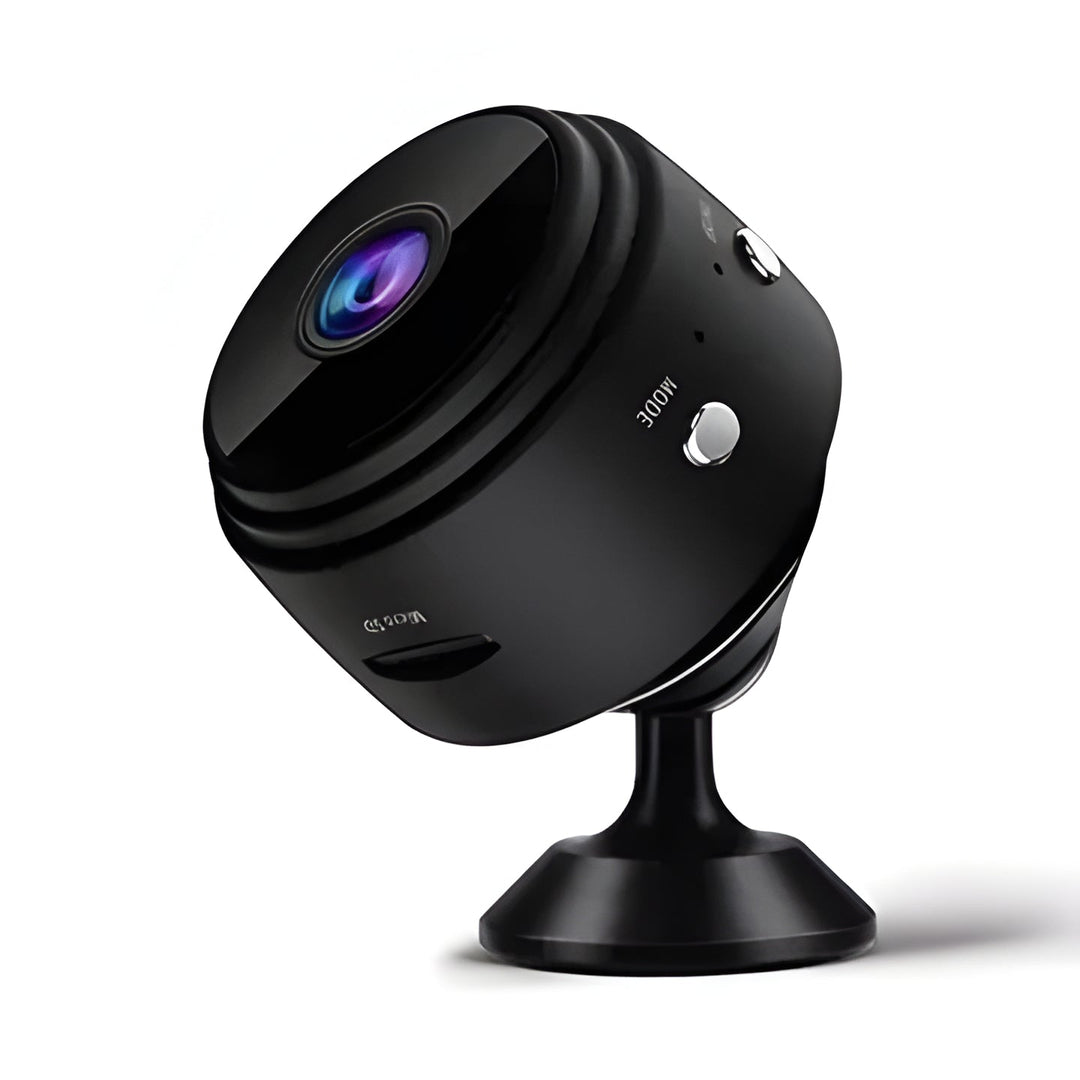 Magnetic mount wireless backup camera for RVs, waterproof, with night vision for improved trailer parking.
