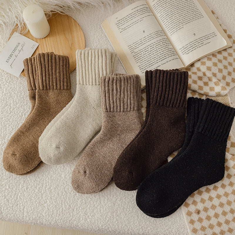 Women's 5-pack cozy winter comfort socks. Soft thermal lounge socks for everyday warmth & foot comfort.