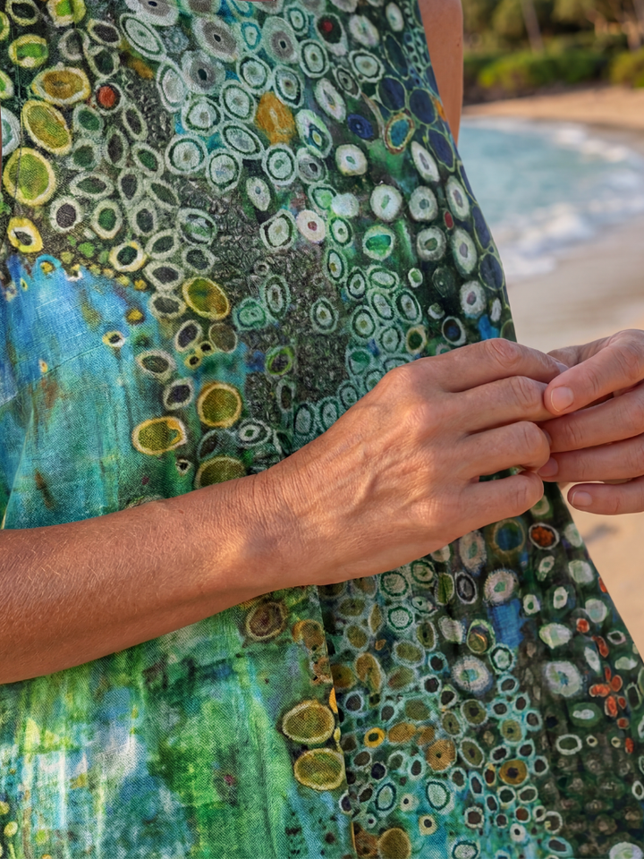 Relaxed fit abstract print midi dress. Sleeveless, round neck women's beach dress, ideal for summer, vacation & resort wear.