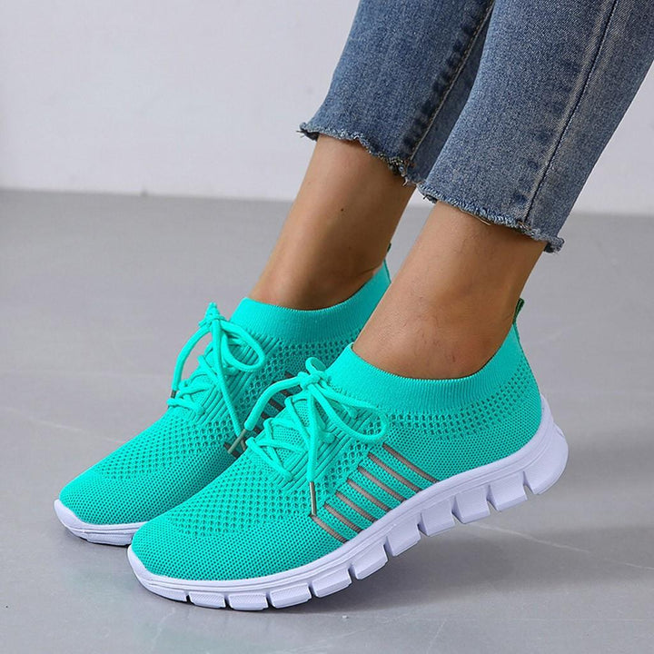 Women's ActiveColor anti-slip sneakers for everyday comfort & secure grip.