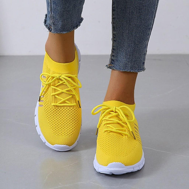 Anti-slip women's everyday sneakers, featuring colorful ActiveColor design.