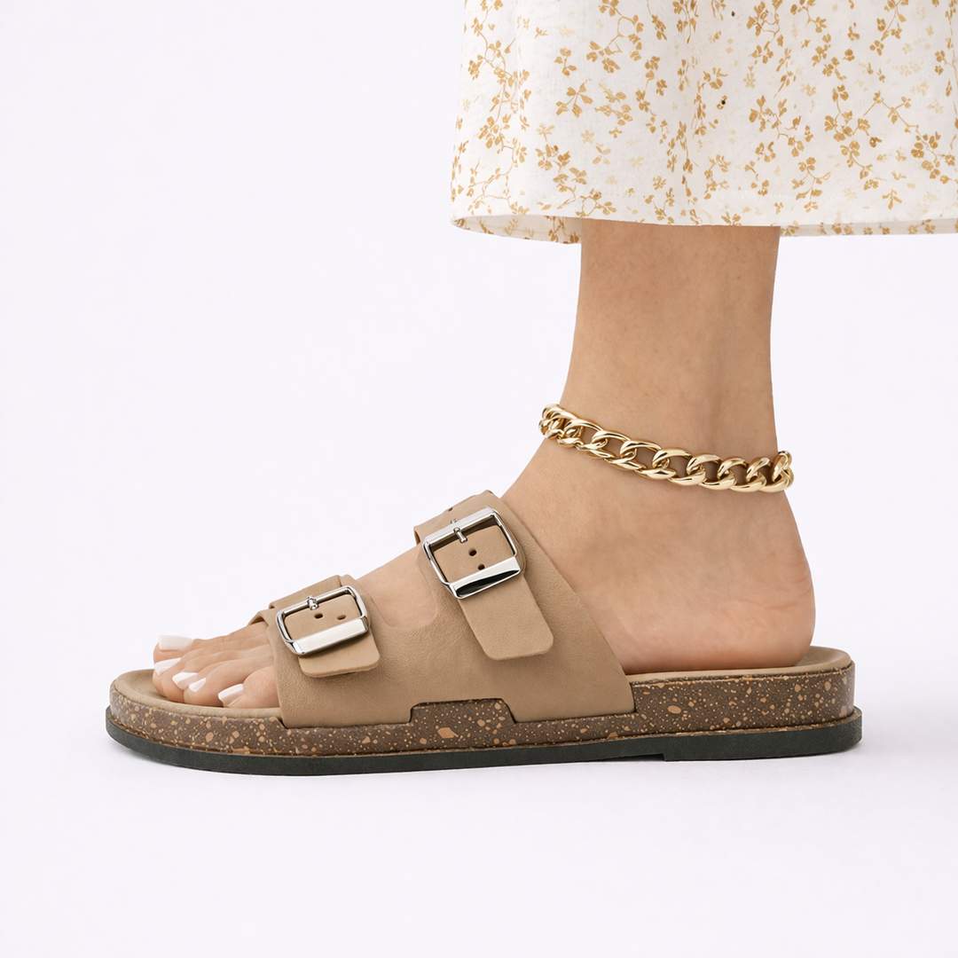 Casual women's walking sandals with adjustable double straps. Perfect for everyday comfort and summer wear.