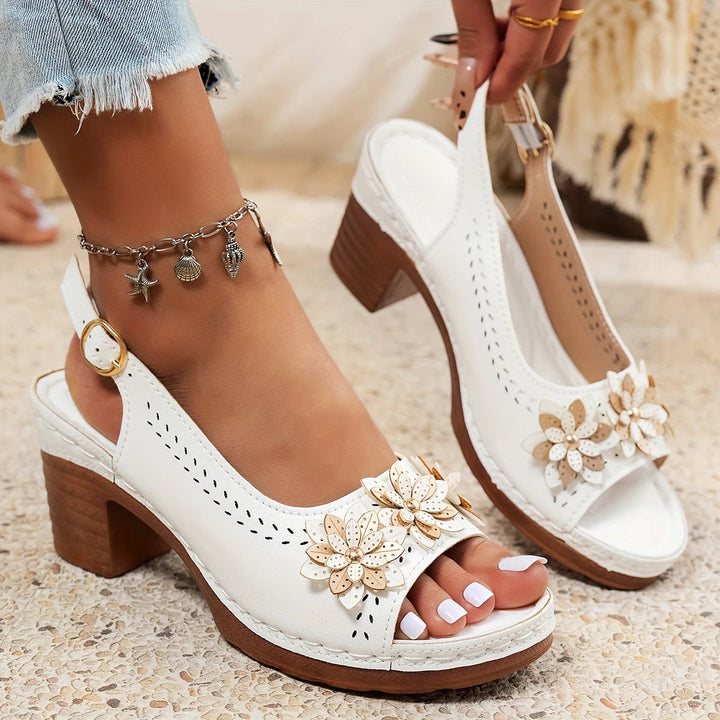 Versatile women's sandals, adjustable straps provide a custom, comfortable fit for daily wear.