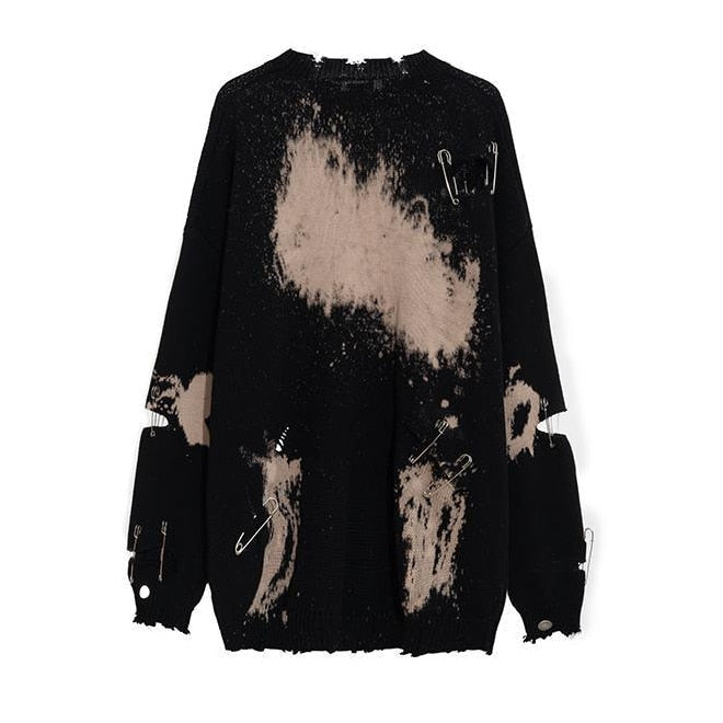 Women's aesthetic long sweater in a relaxed fit, perfect for cozy autumn & winter casual chic fashion.