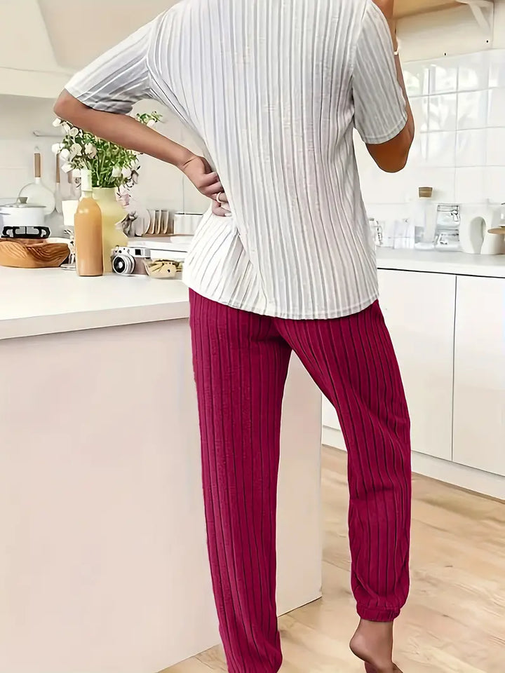 Chic women's cotton blend ribbed loungewear set with a unique Amore heart design & relaxed comfort.