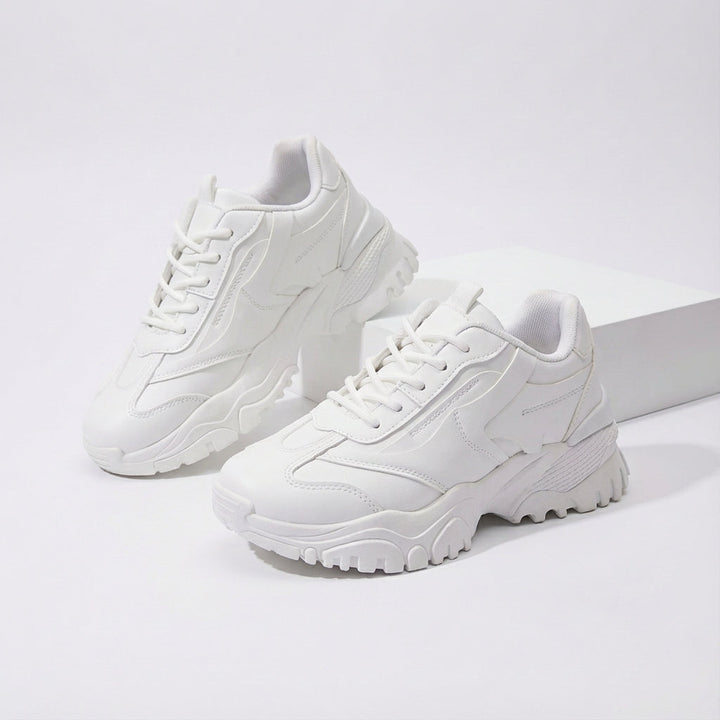 Breathable mesh Angelica women's sneakers with a trendy thick sole, perfect for activewear and everyday comfort