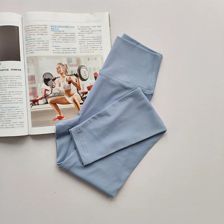 Comfortable women's athletic leggings, high waist, hip lift, ideal for yoga & gym.
