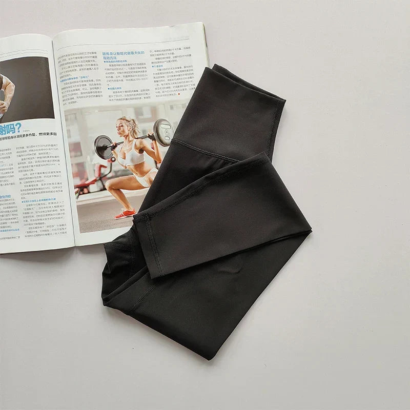 Versatile women's high waist hip lift yoga leggings for fitness, athletic training & daily activewear.